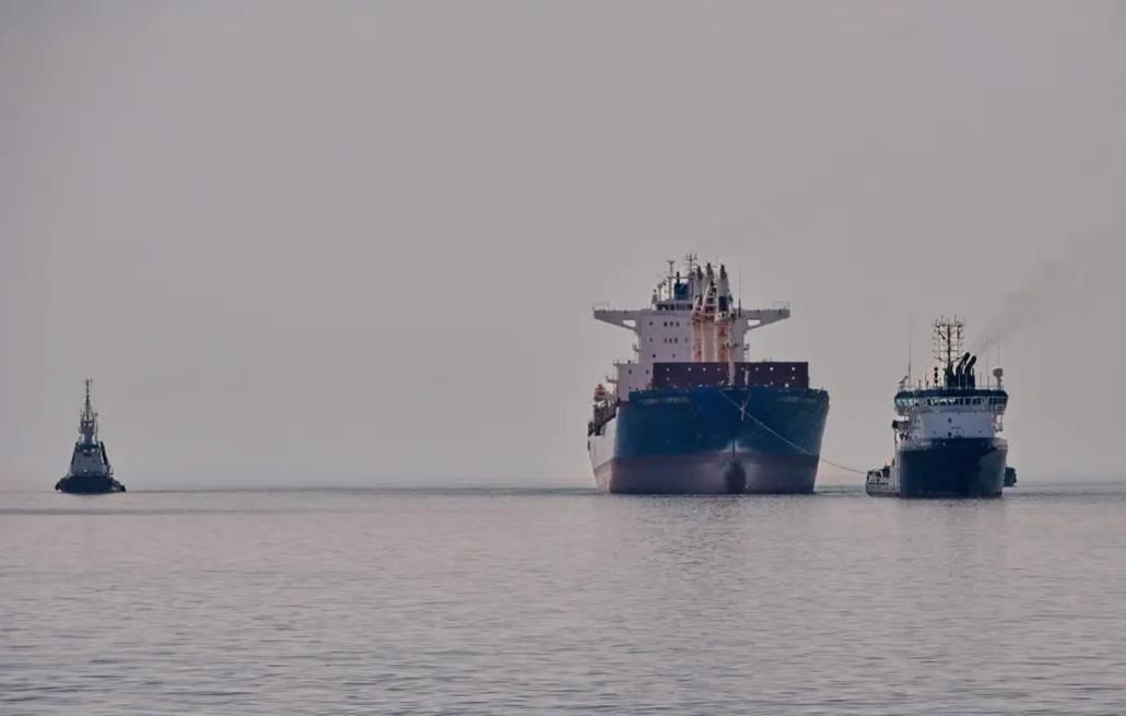 Premier remorquage transatlantique pour l’Abeille HORIZON